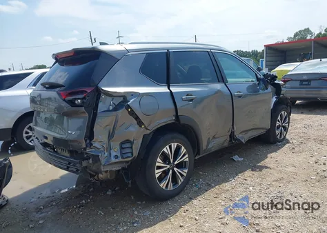 2023 Nissan Rogue Sv Fwd z USA, uszkodzony, nr VIN 5N1BT3BA0PC860864